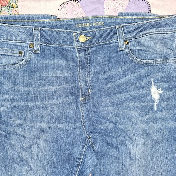 Michael Kors distressed/ripped jeans - Picture 4 of 6